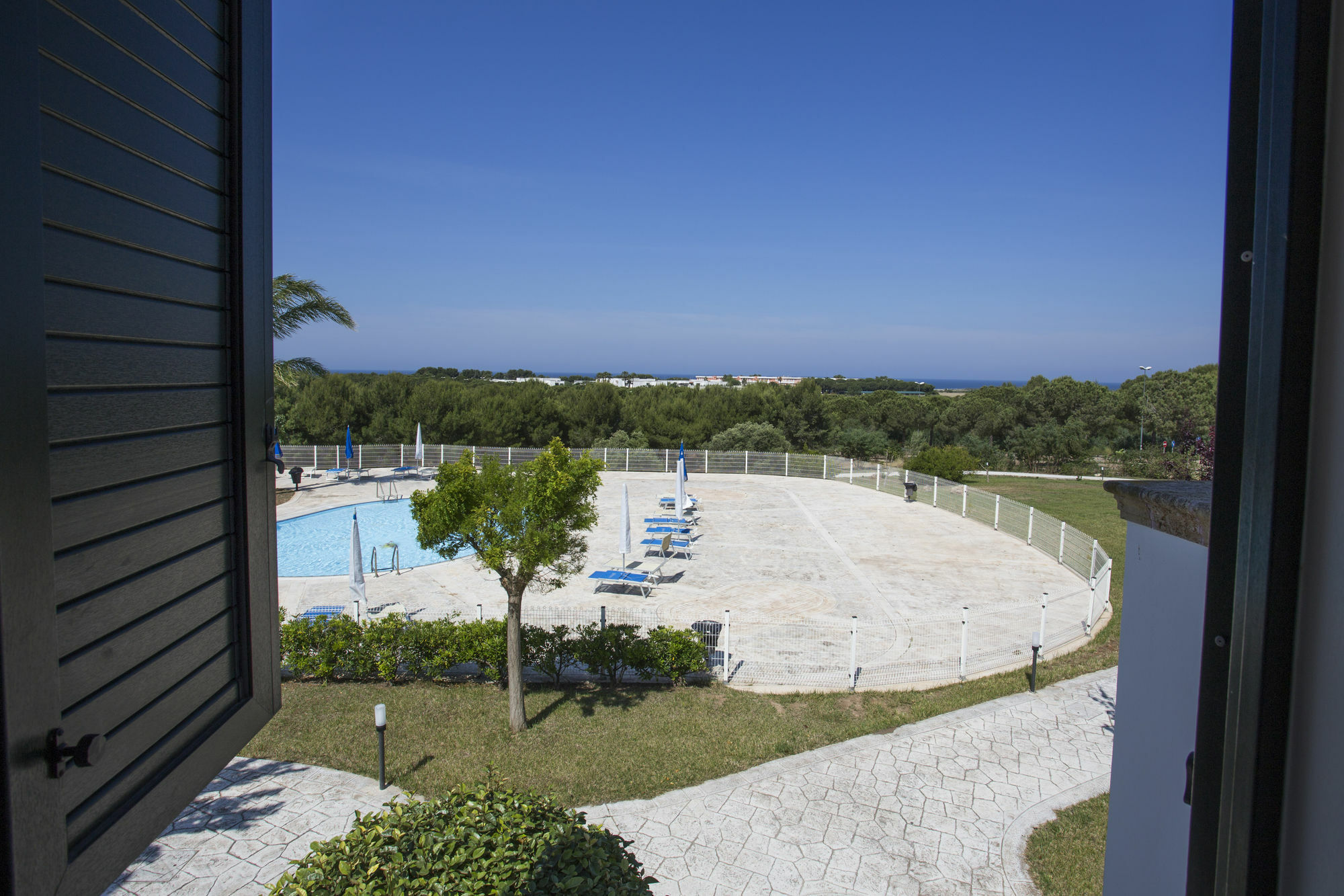 Hotel Resort Portoselvaggio 산티시도로 외부 사진